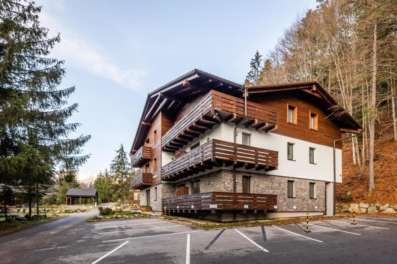 Apartment Lucnica *